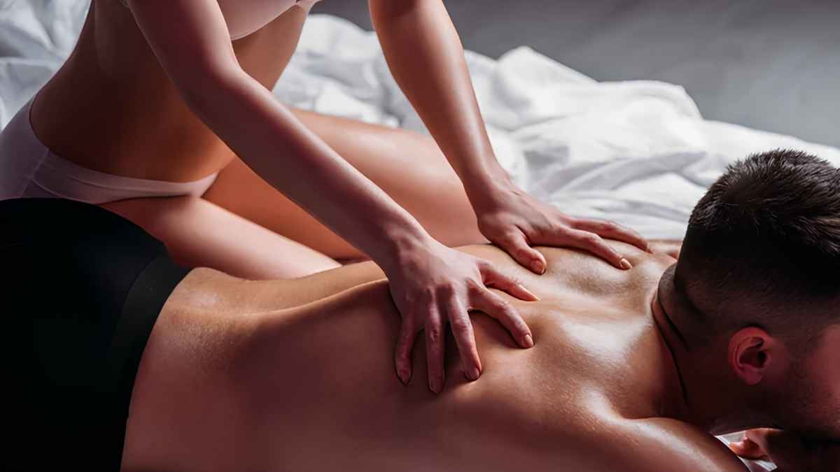 Nuru Massage Istanbul: Authentic Body-to-Body Gel Therapy